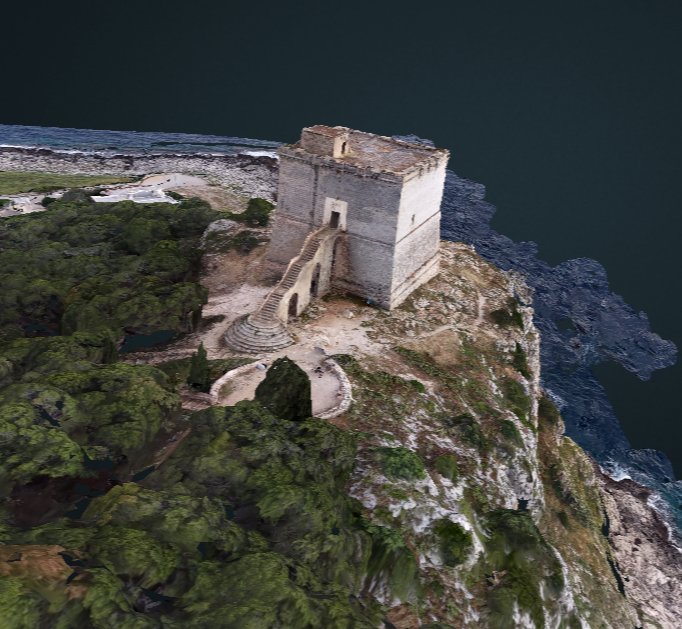 Modello 3D fotogrammetrico di una torre costiera rilevata con drone